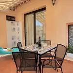 Couette-café Ines Giardini-Naxos