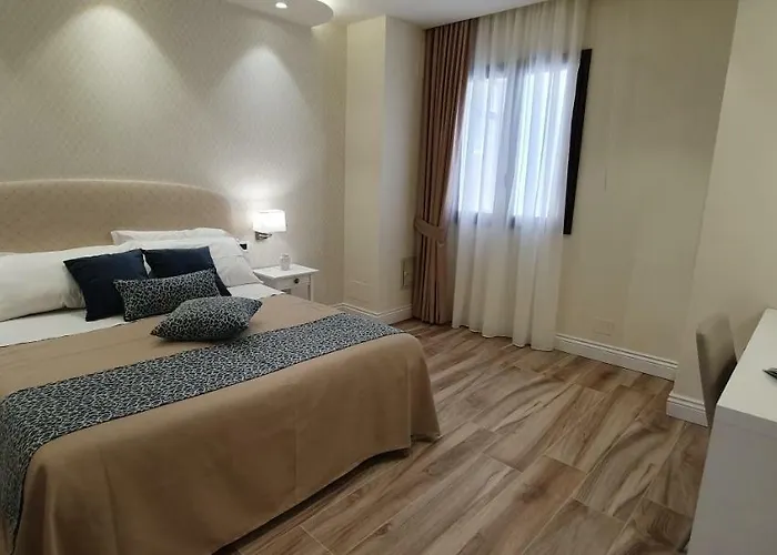 Ines 4* Giardini-Naxos