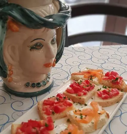 Ines Bed & Breakfast 4*